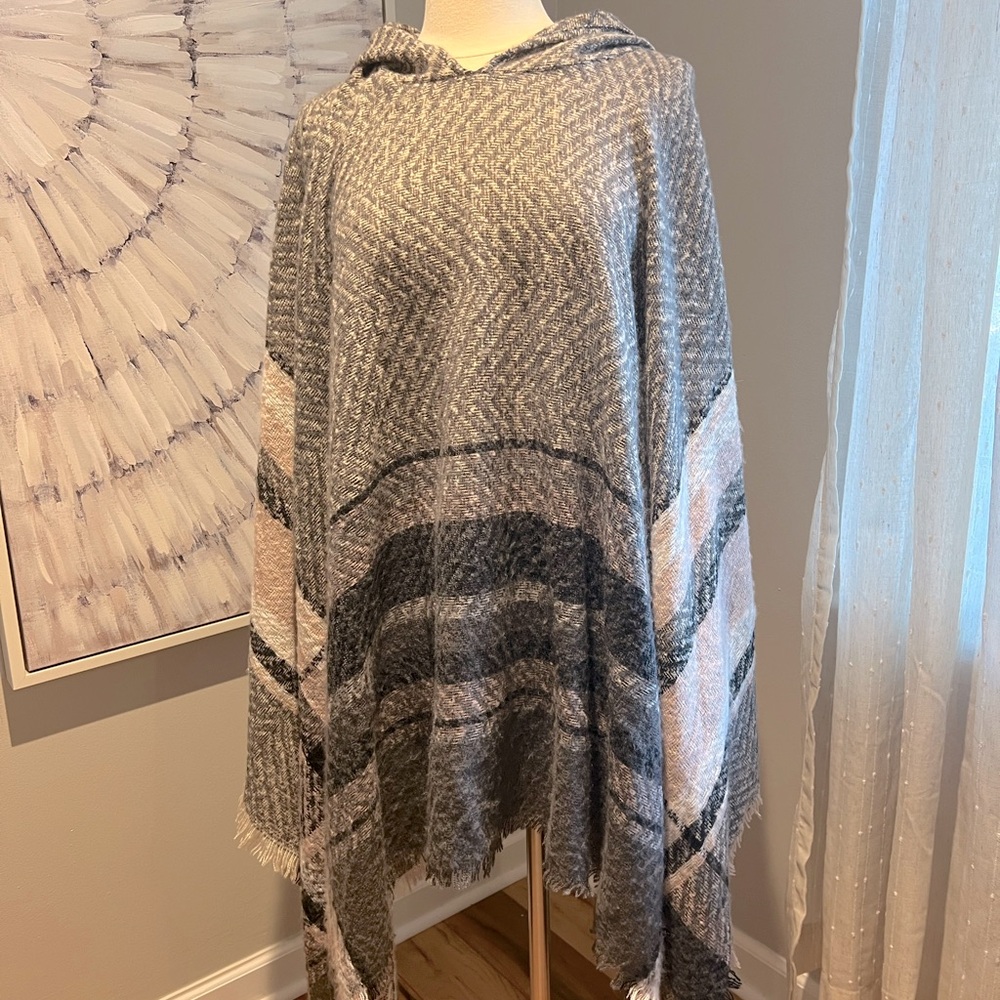 Hooded Sweater Cape